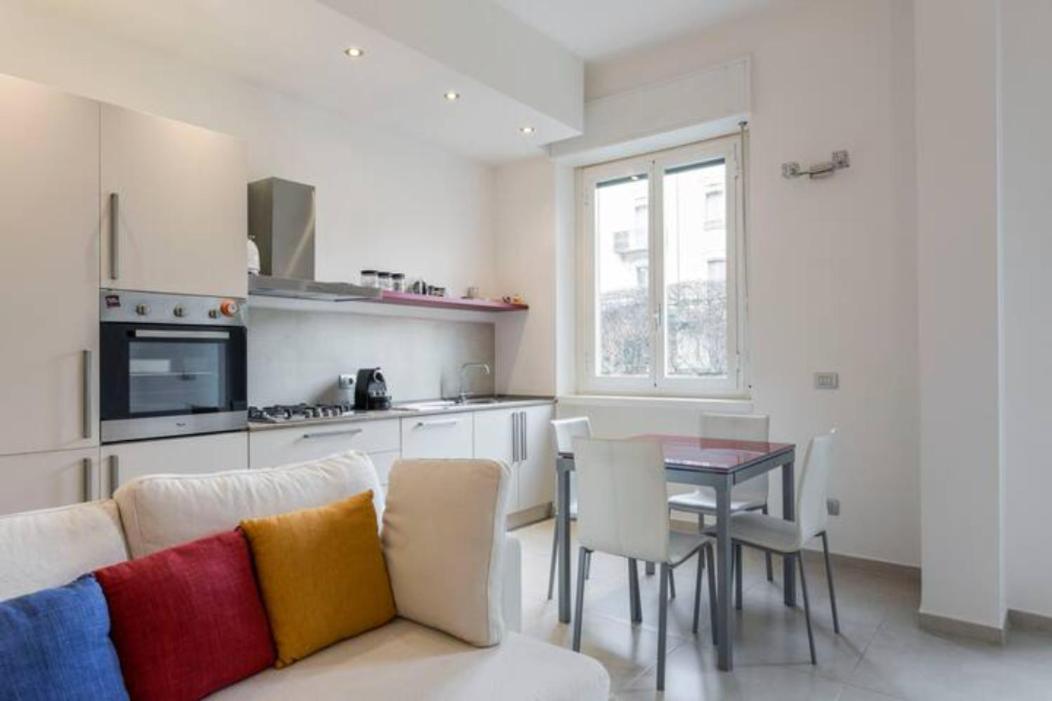Loreto & Stazione Centrale Cozy Apartment Милан Экстерьер фото
